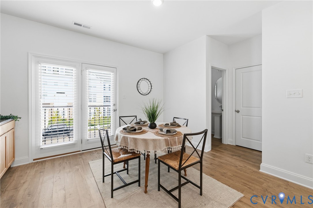 13809 Village View Dr