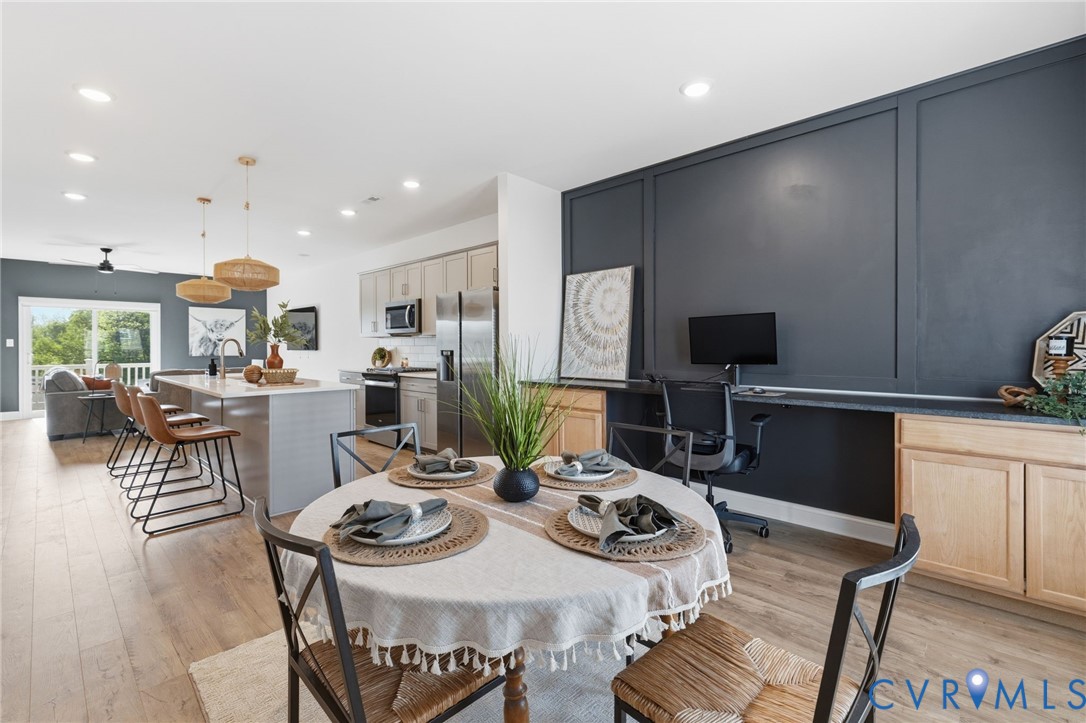 13809 Village View Dr