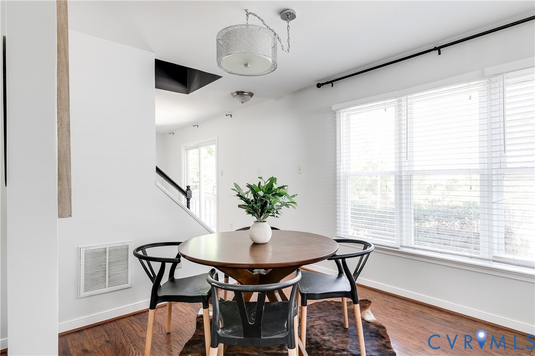 5202 Reids Pointe Rd