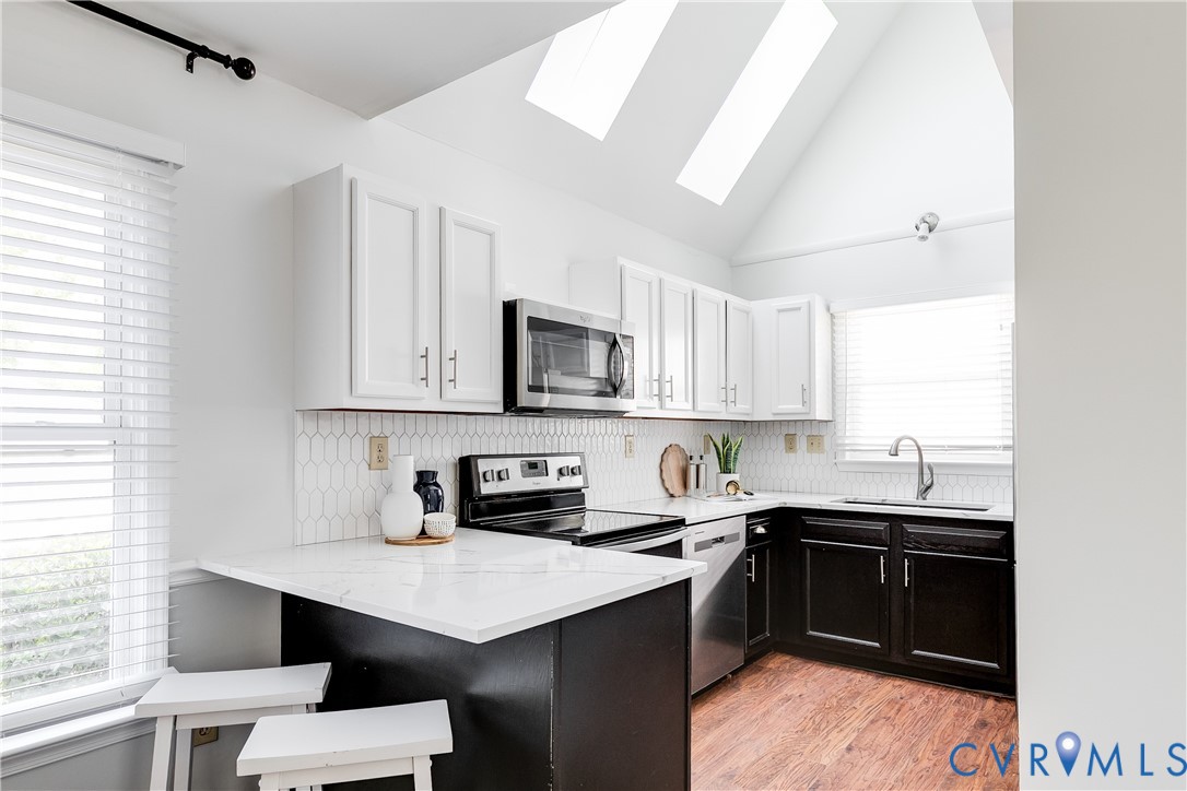 5202 Reids Pointe Rd