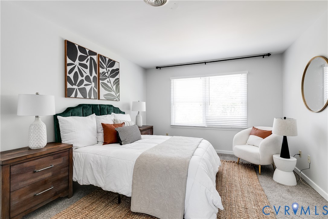 5202 Reids Pointe Rd