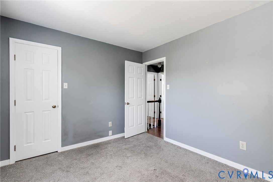 5202 Reids Pointe Rd