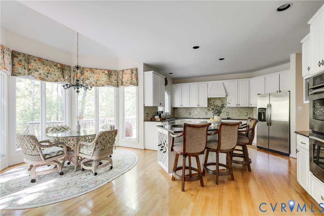 2400 Whitecastle Dr