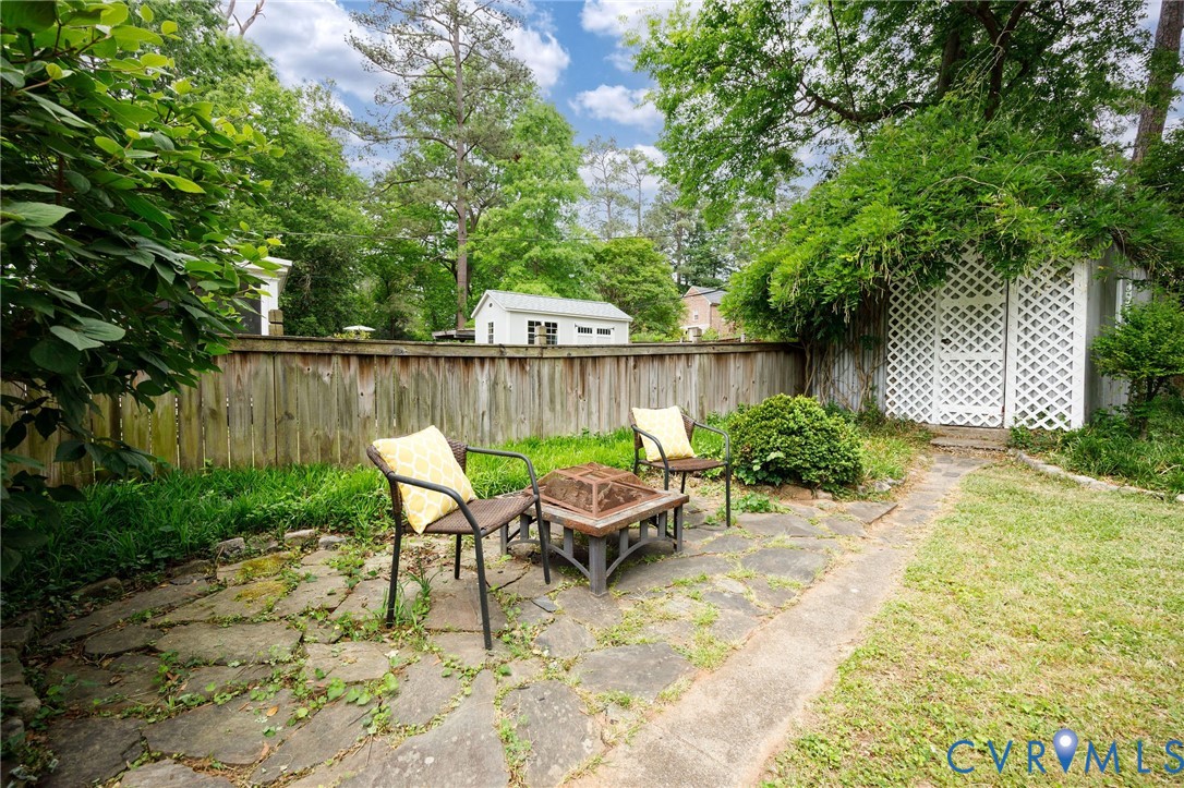 4613 Devonshire Rd