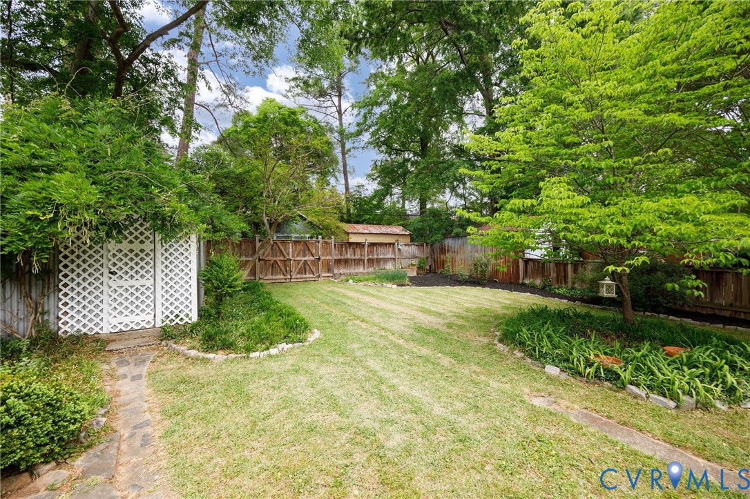 4613 Devonshire Rd