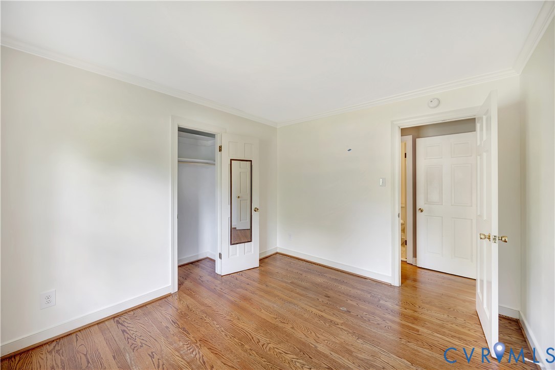 6986 Cornfield Ln