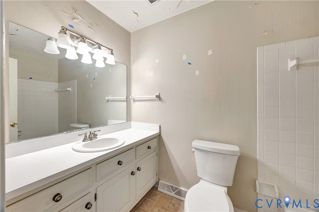 6986 Cornfield Ln