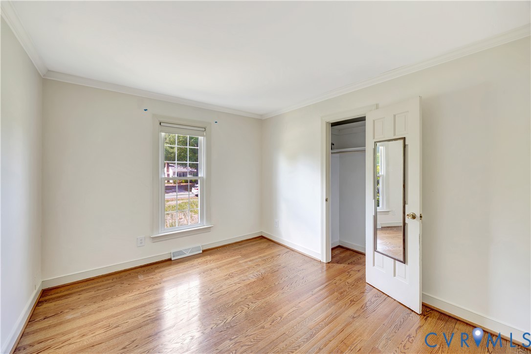6986 Cornfield Ln