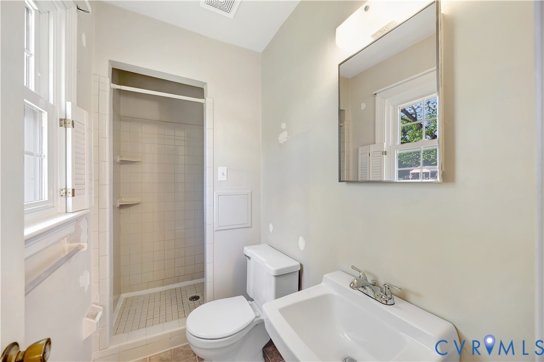 6986 Cornfield Ln