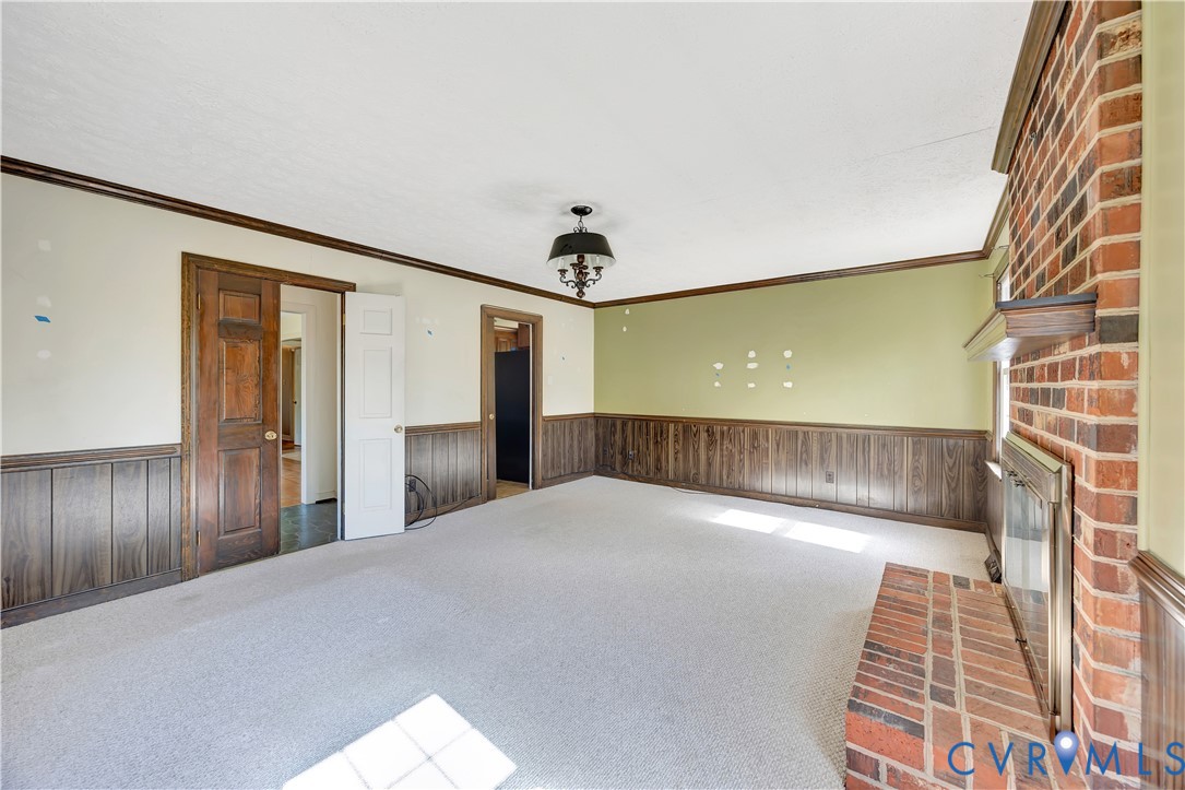 6986 Cornfield Ln