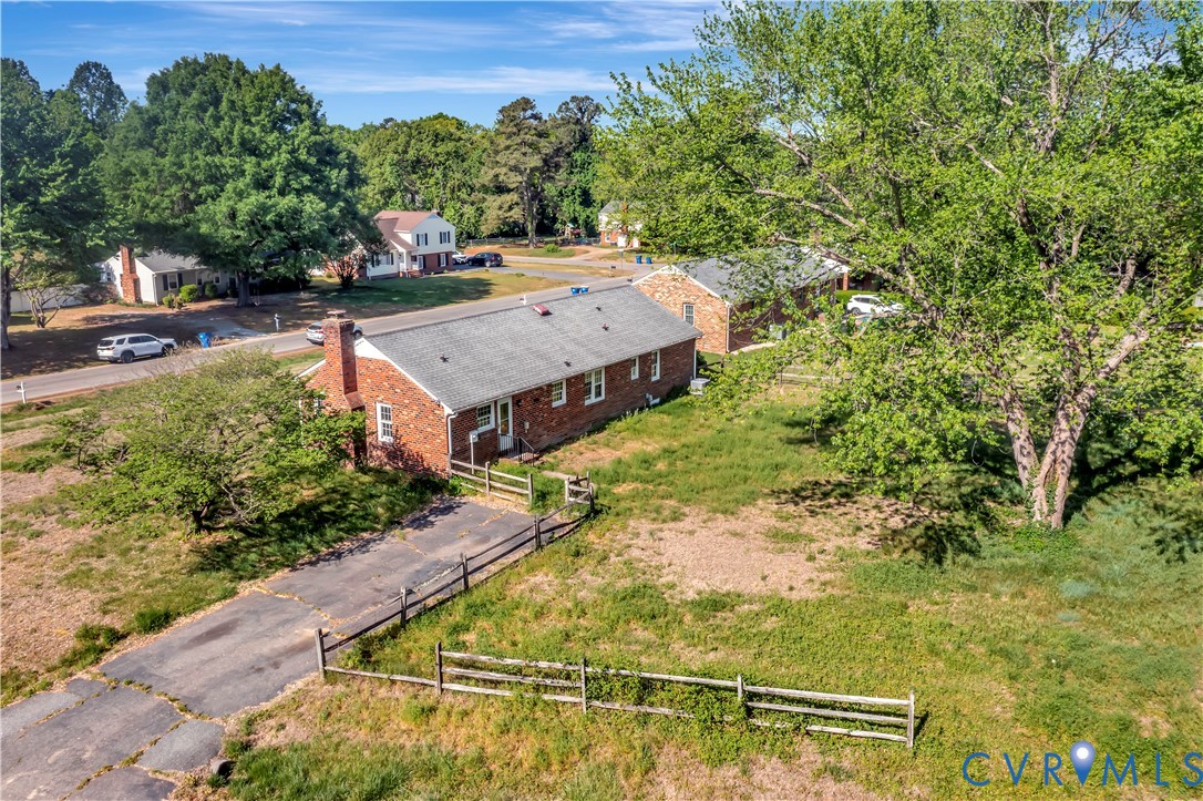 6986 Cornfield Ln