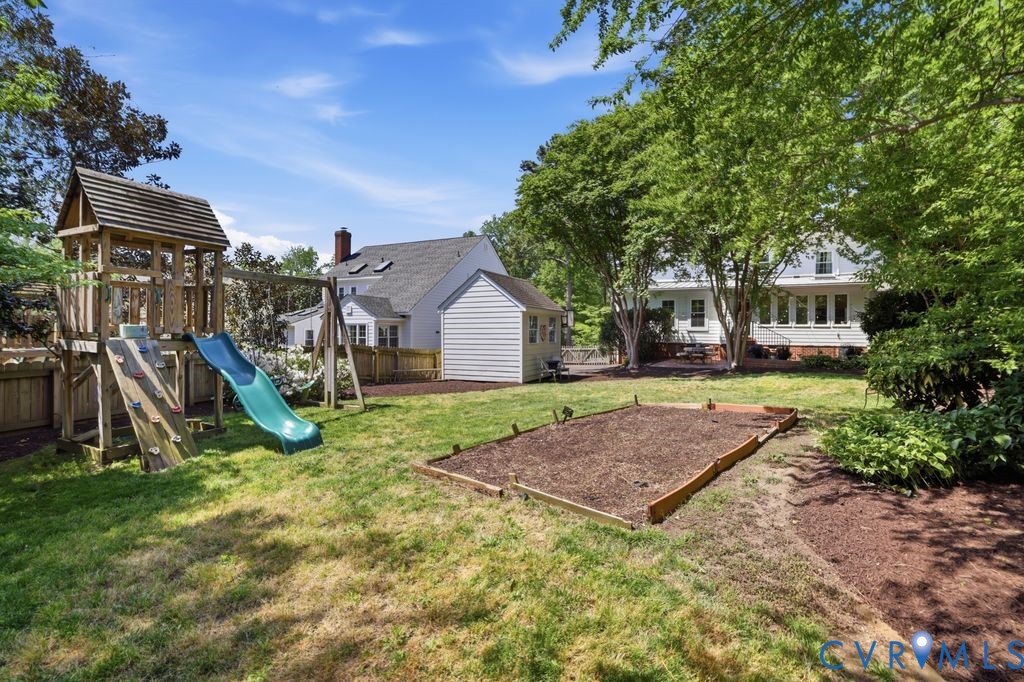 411 Anneslie Ct