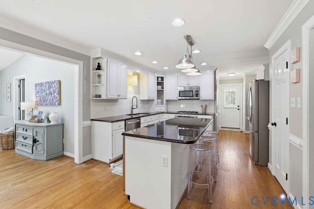 411 Anneslie Ct