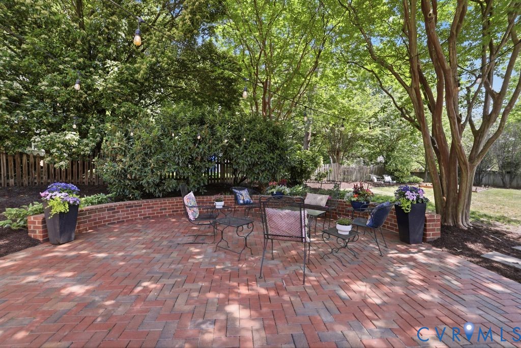411 Anneslie Ct