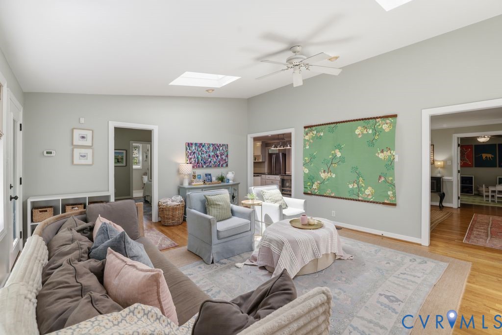 411 Anneslie Ct