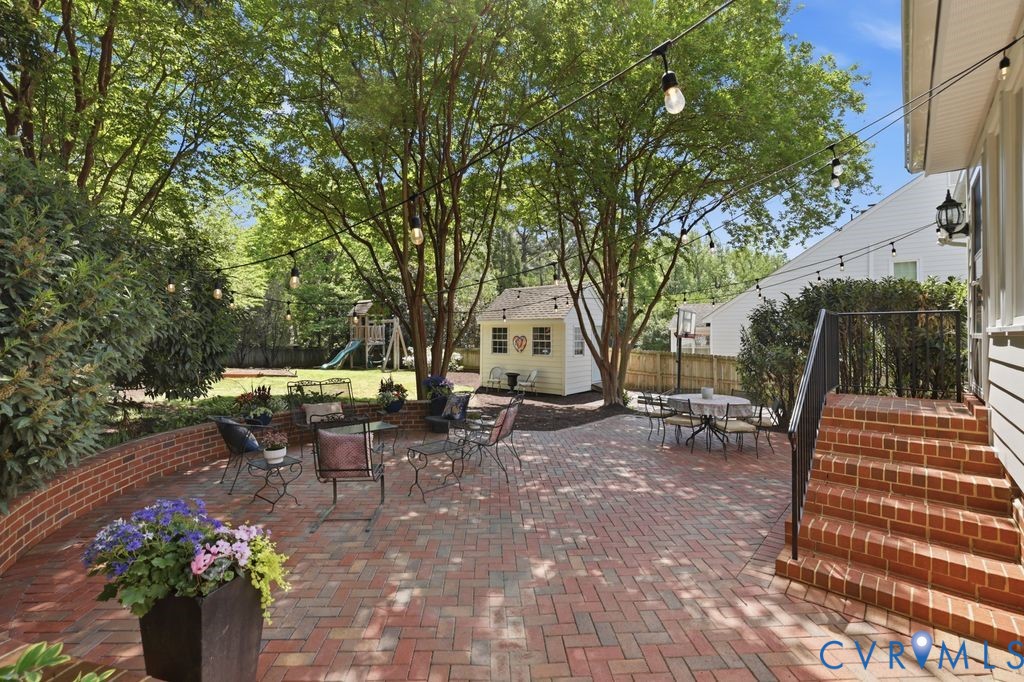 411 Anneslie Ct