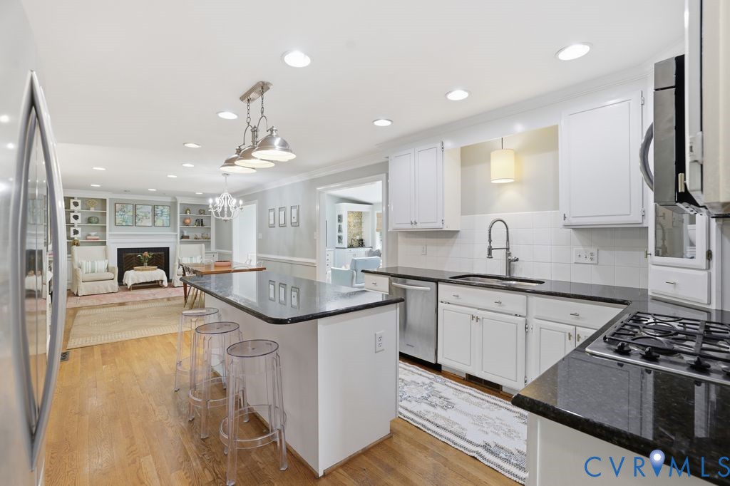411 Anneslie Ct