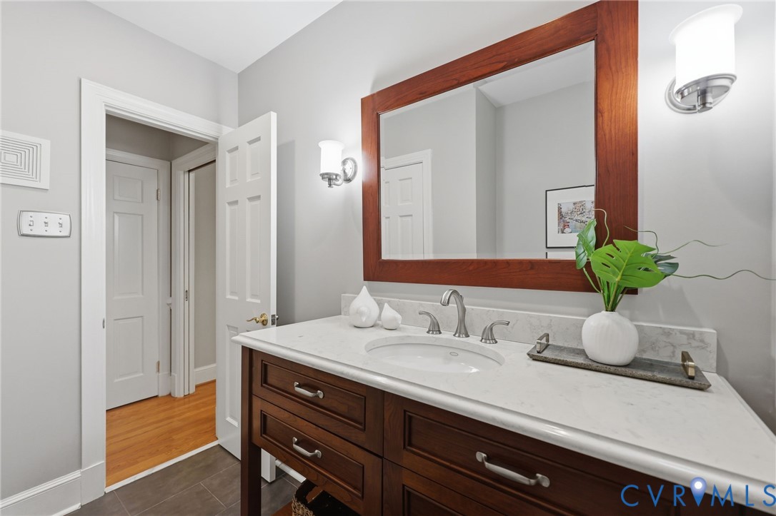2321 Wadebridge Rd