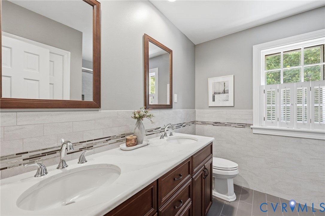 2321 Wadebridge Rd