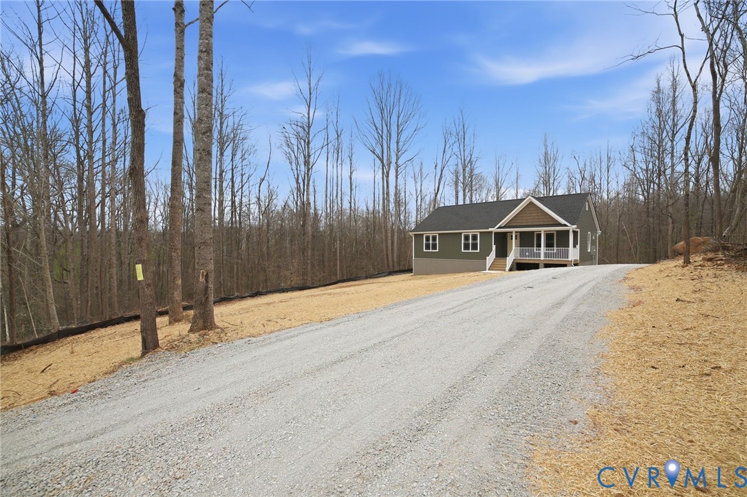 595 New Anna Rd