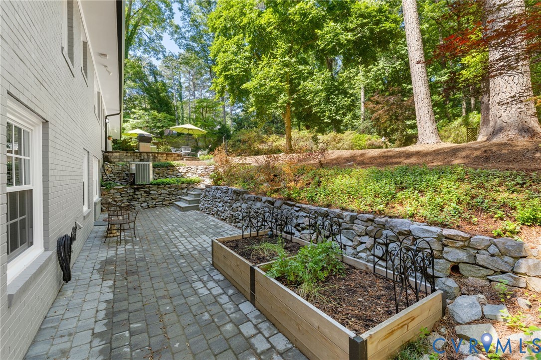 102 Raven Rock Rd