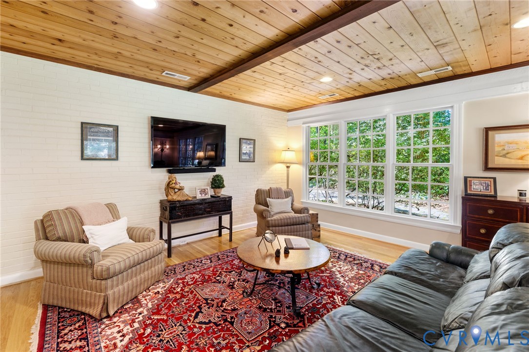 102 Raven Rock Rd