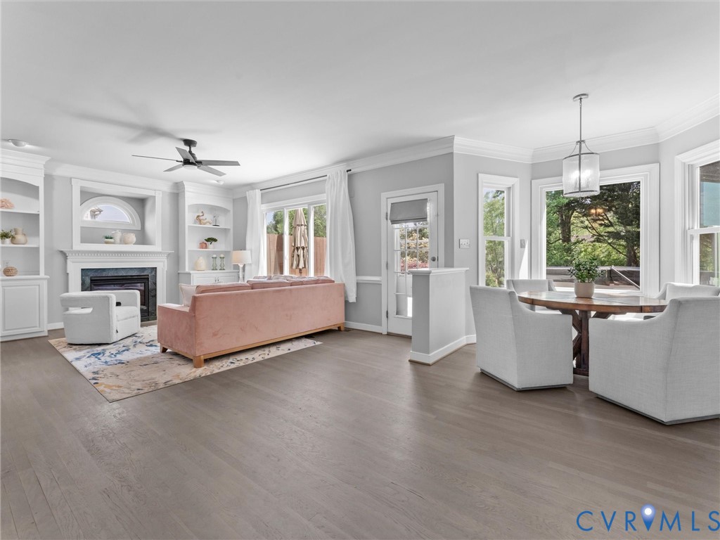 12005 Sterlingwood Ct