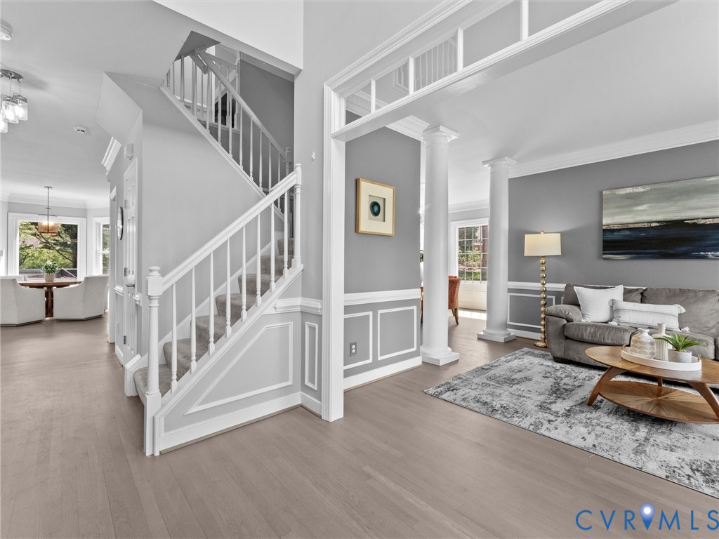 12005 Sterlingwood Ct