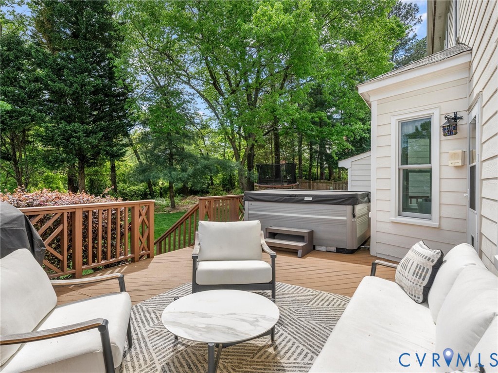 12005 Sterlingwood Ct