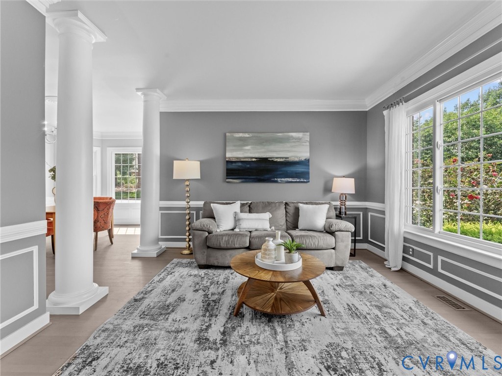 12005 Sterlingwood Ct