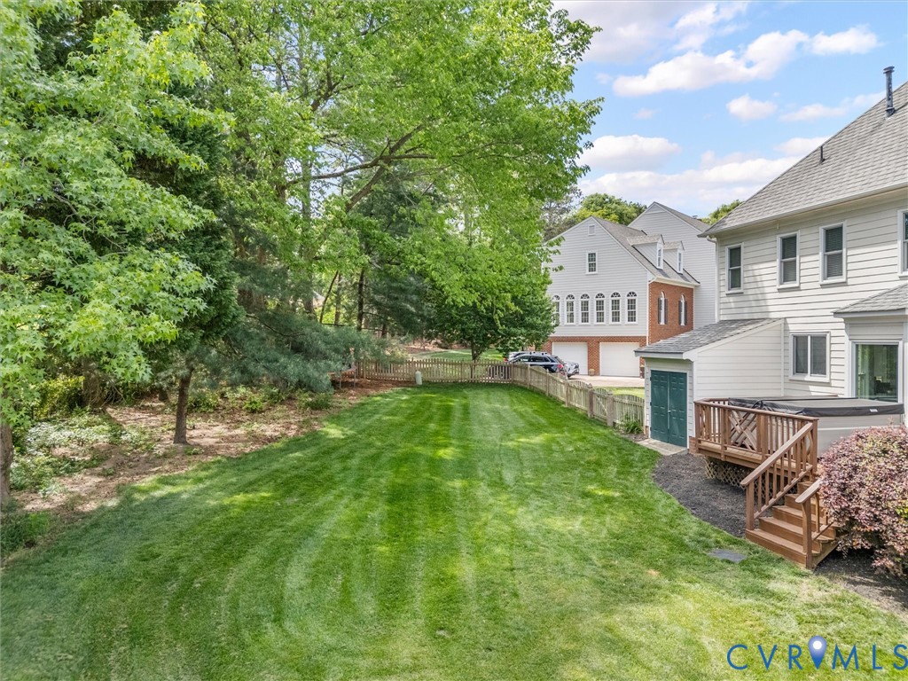 12005 Sterlingwood Ct