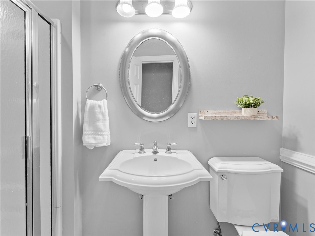 12005 Sterlingwood Ct