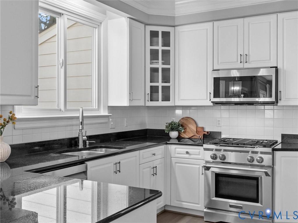 12005 Sterlingwood Ct