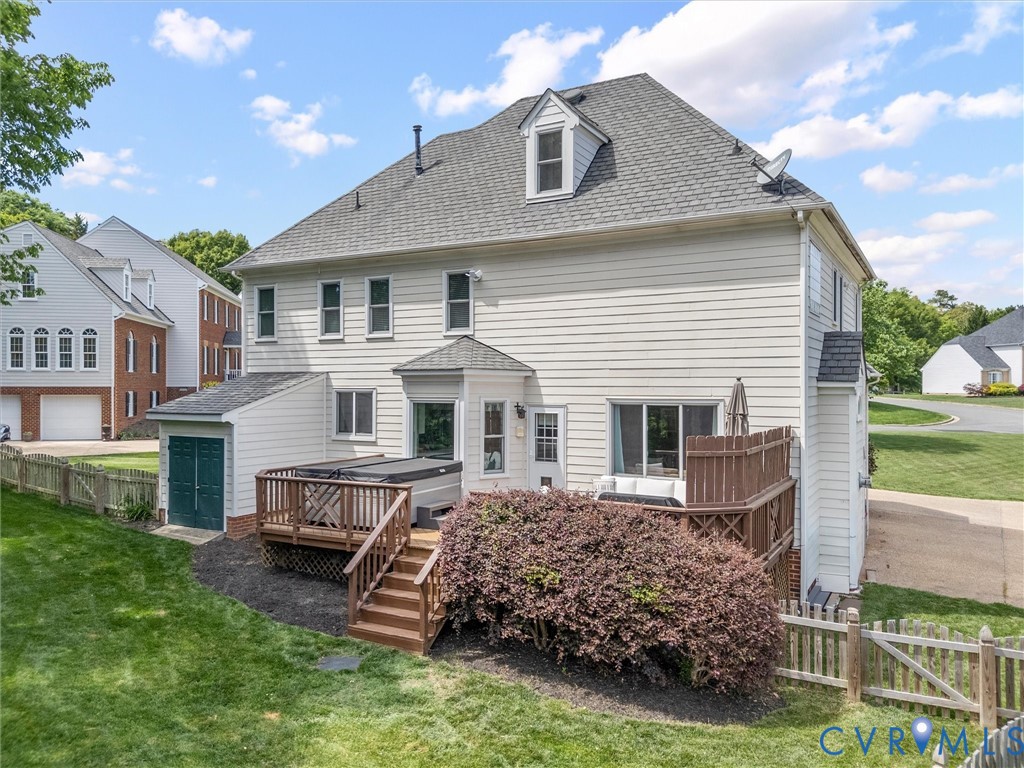 12005 Sterlingwood Ct