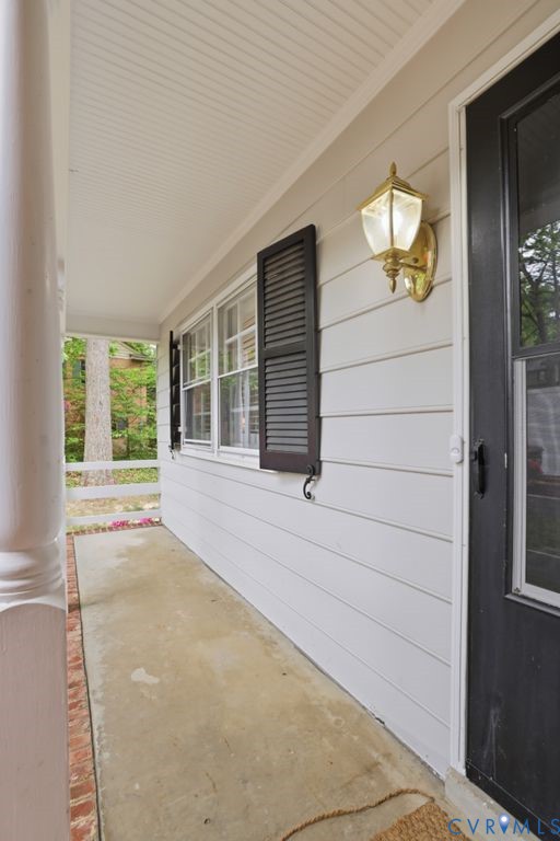 2720 Kenbury Rd