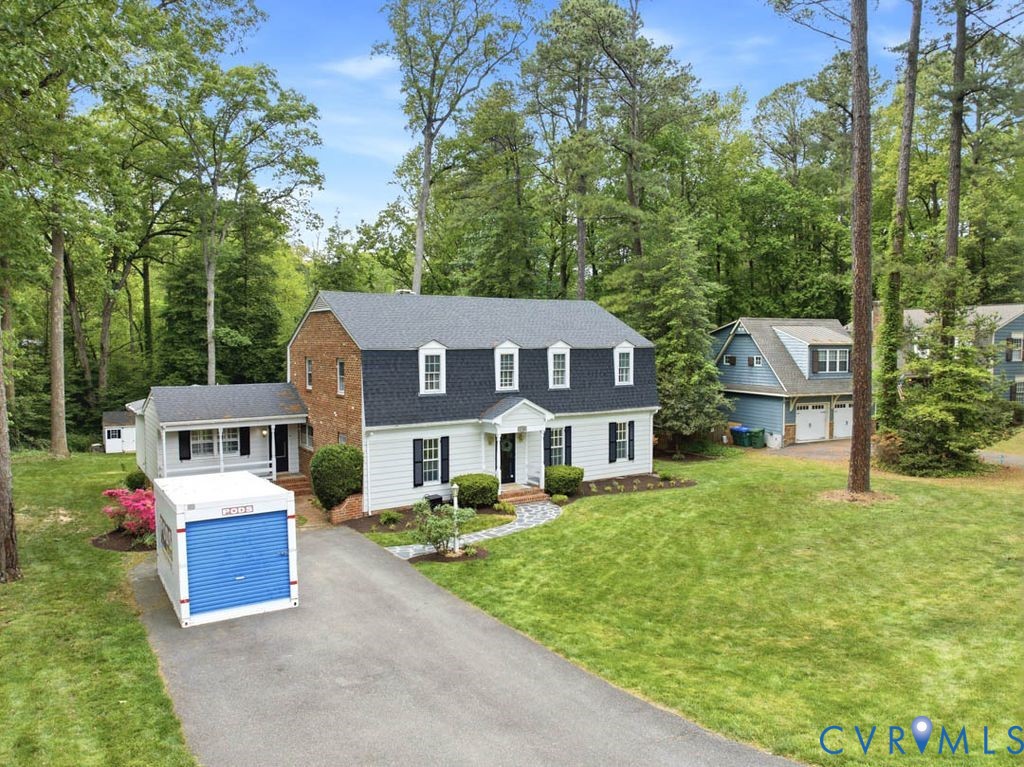 2720 Kenbury Rd