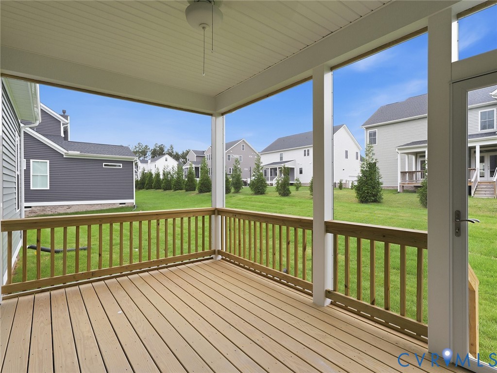 18543 Cove Creek Dr