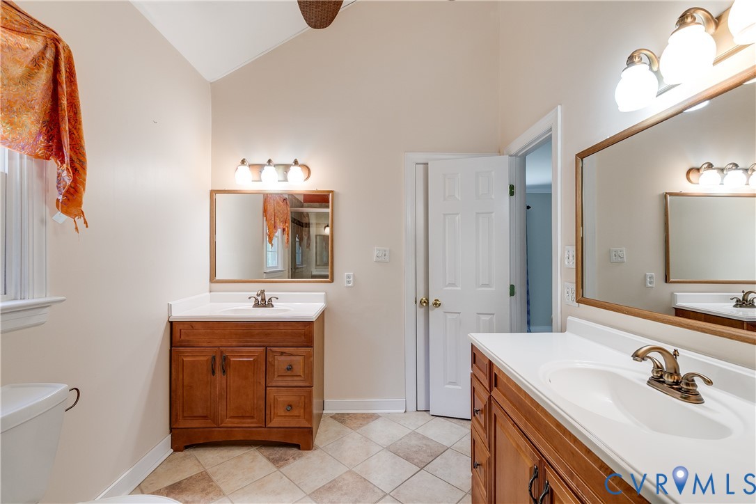 11312 Deephaven Ct