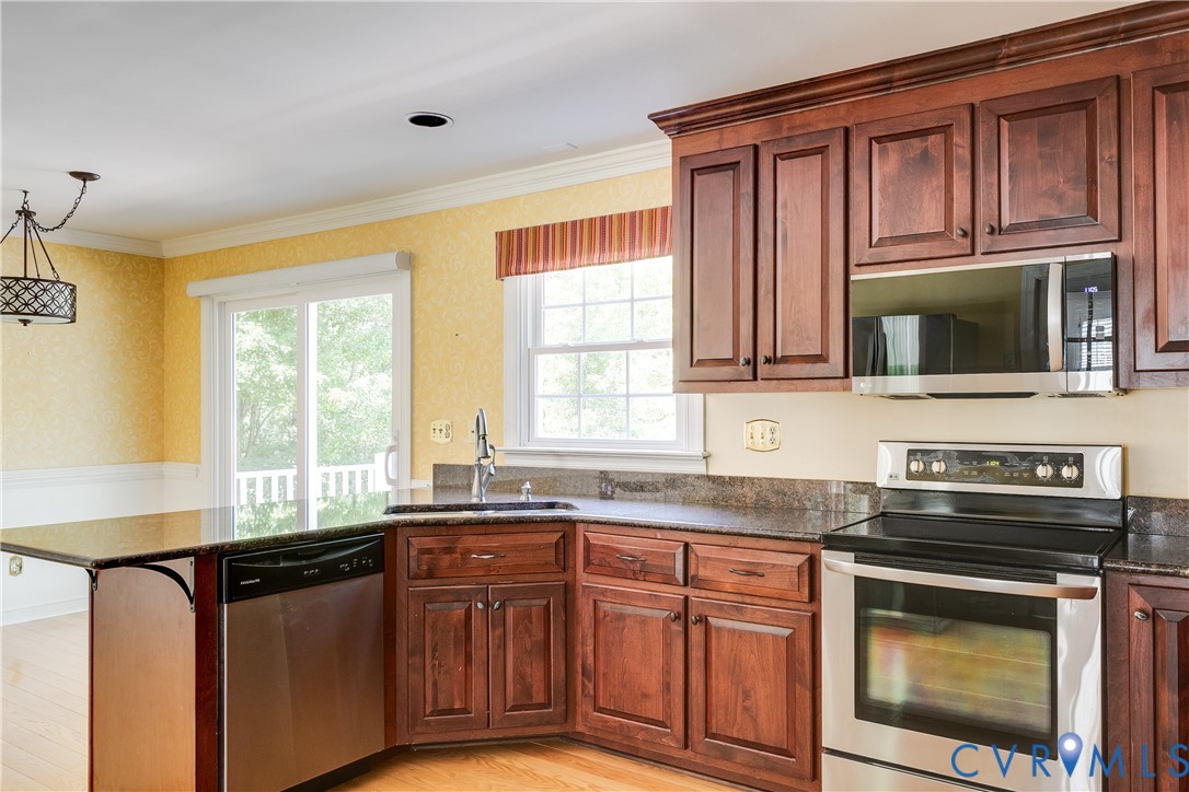 11312 Deephaven Ct