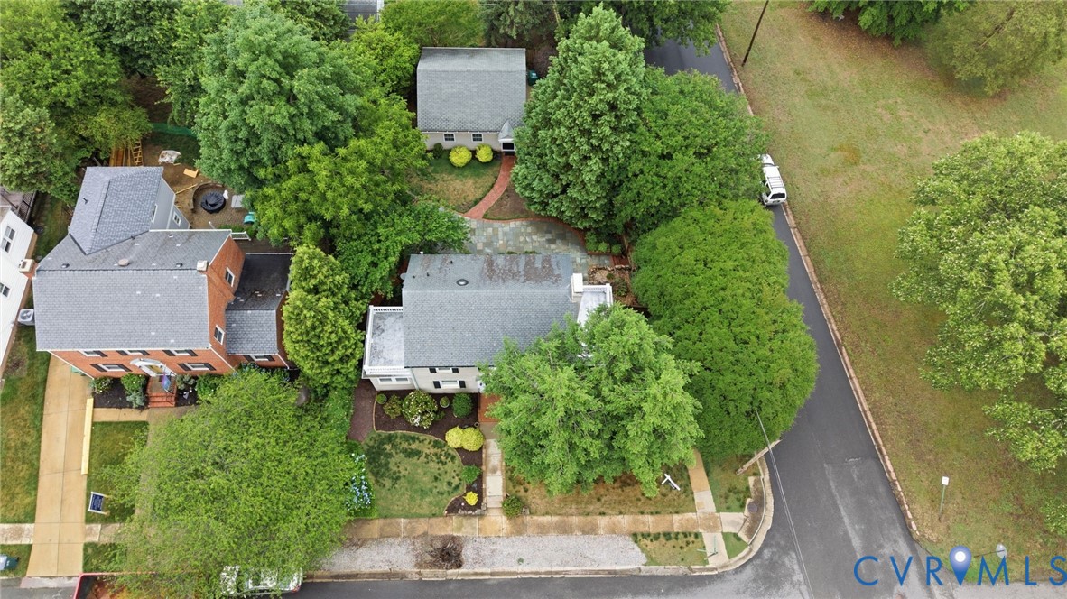 2300 Wedgewood Ave