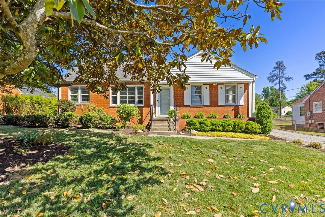 1303 Townley Rd