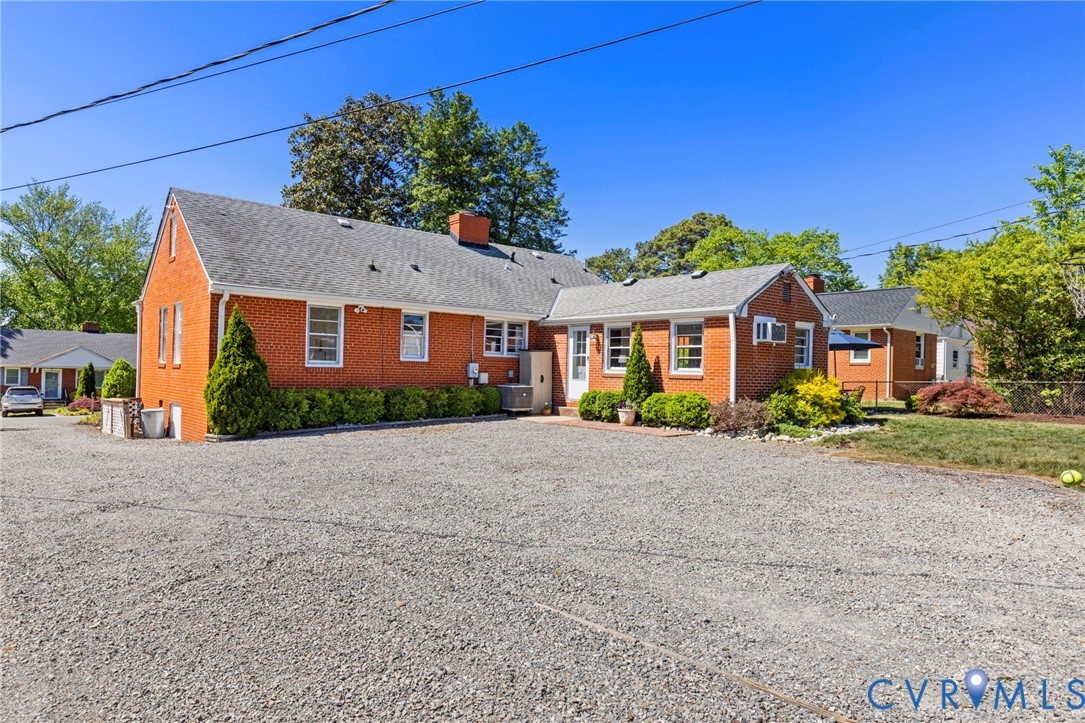 1303 Townley Rd
