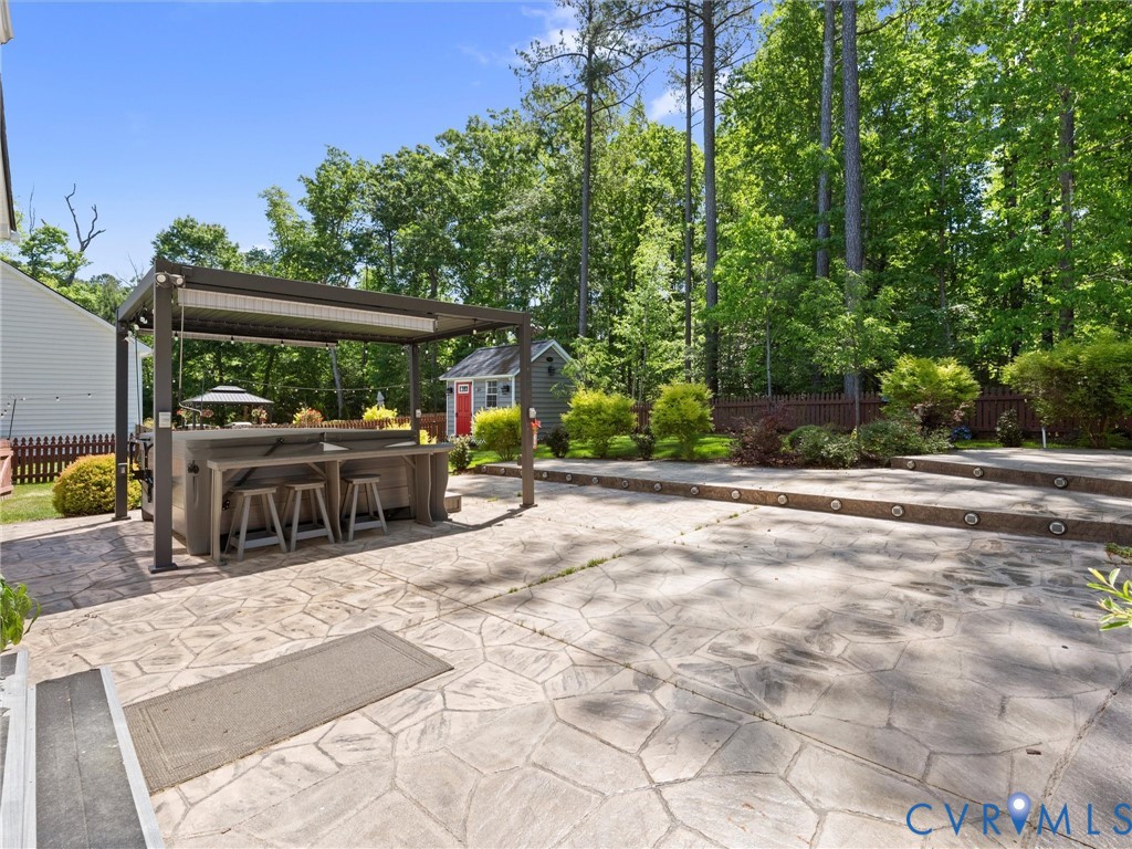 11537 Longtown Dr