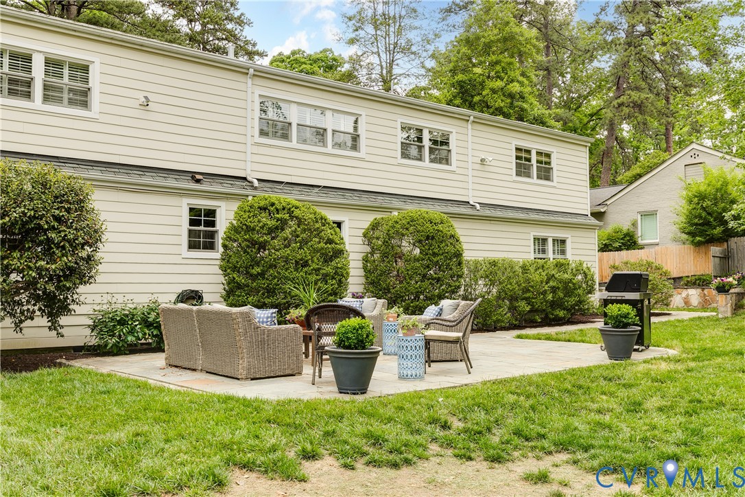 709 Spottswood Rd