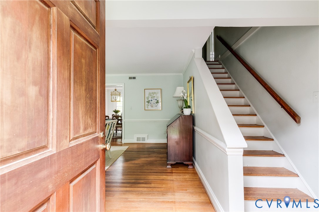 709 Spottswood Rd