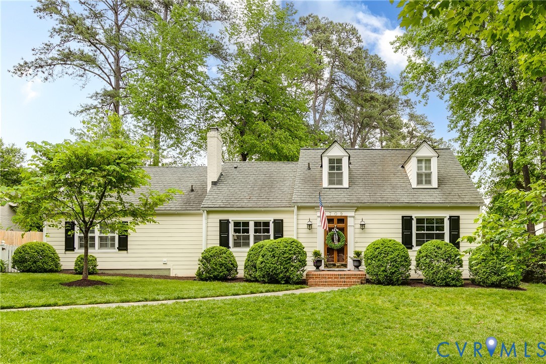 709 Spottswood Rd