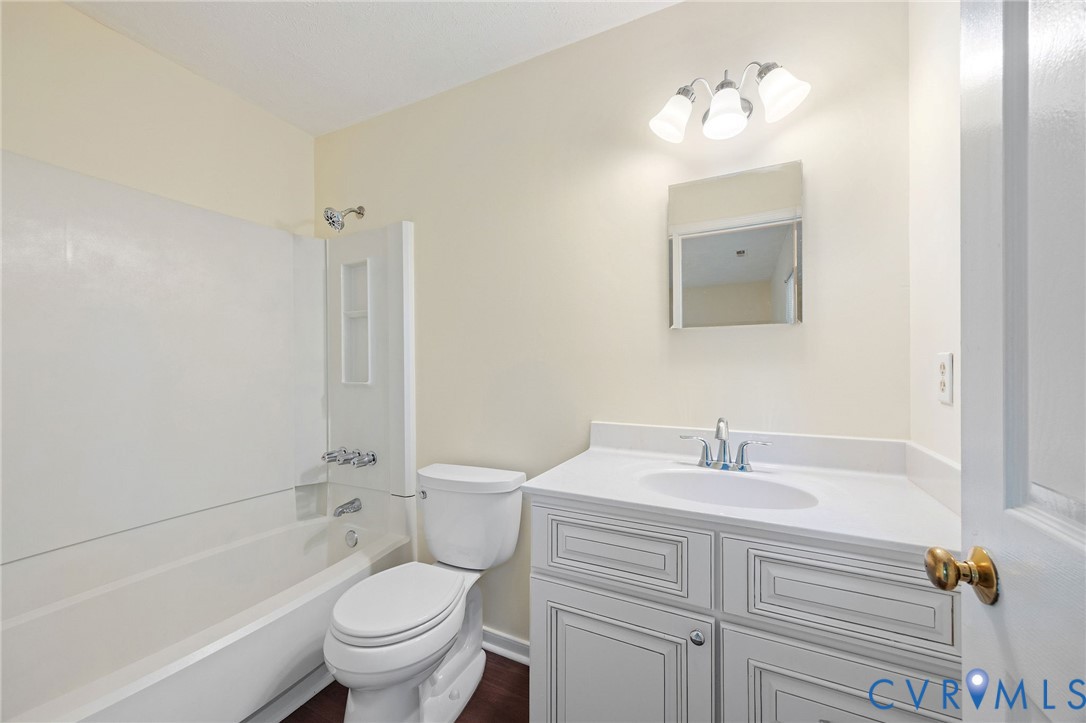 4900 Banbridge Ct
