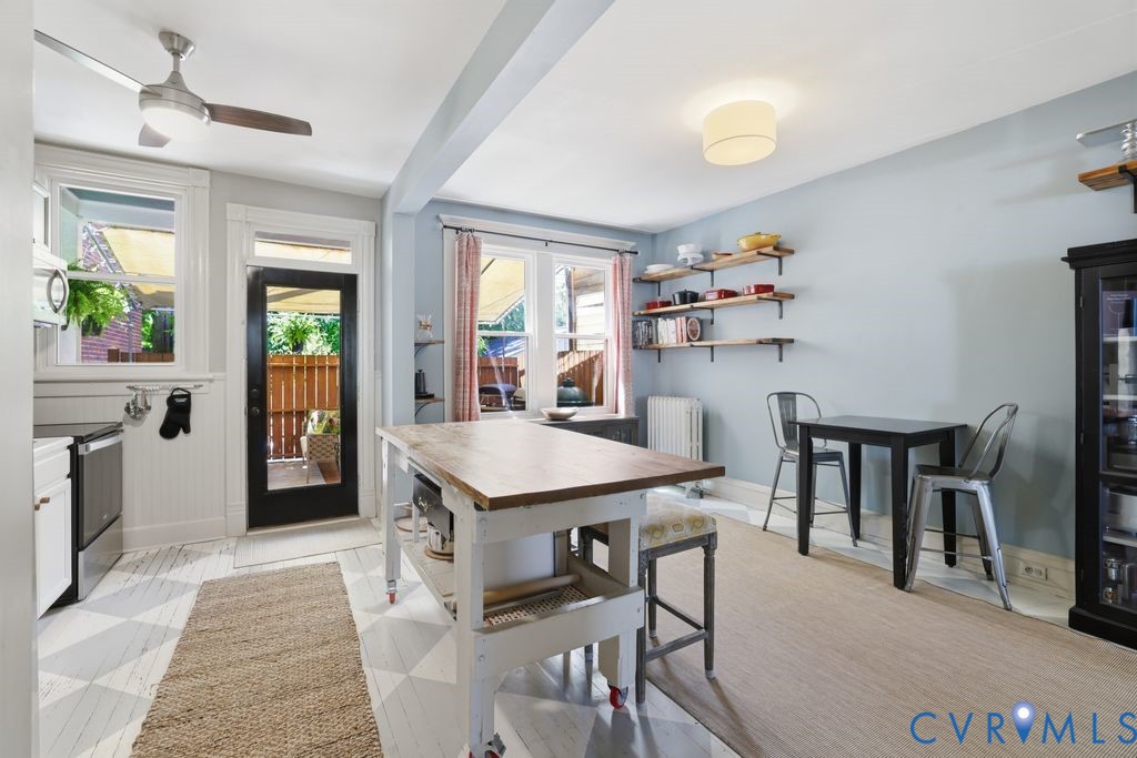 2417 W Main St