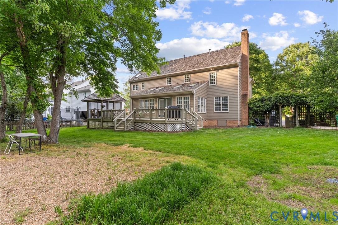 3836 Houndstooth Ct
