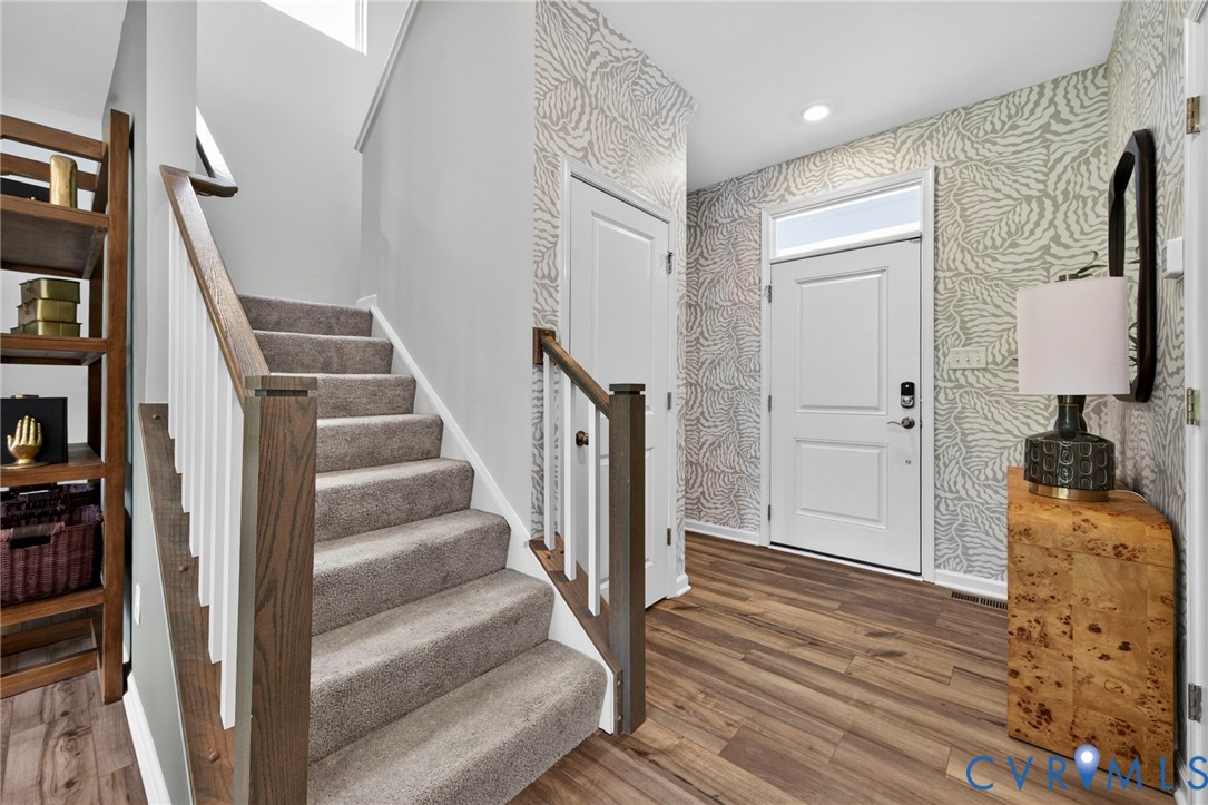17206 Gossamer Dr